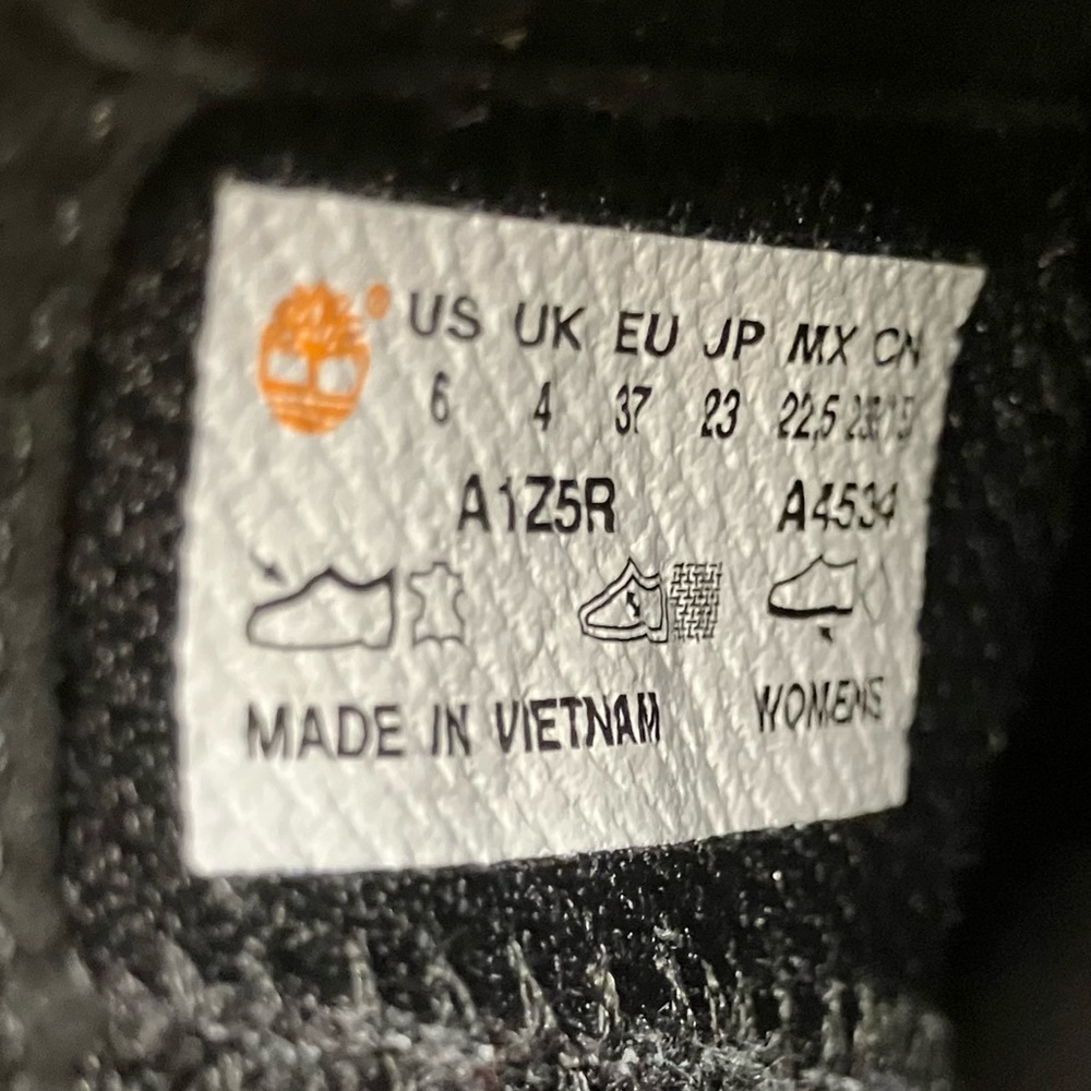 Timberland Black Leather Ankle Booties - Picture 5 of 10